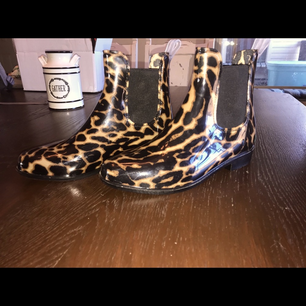 Ralph Lauren ankle rain boots!